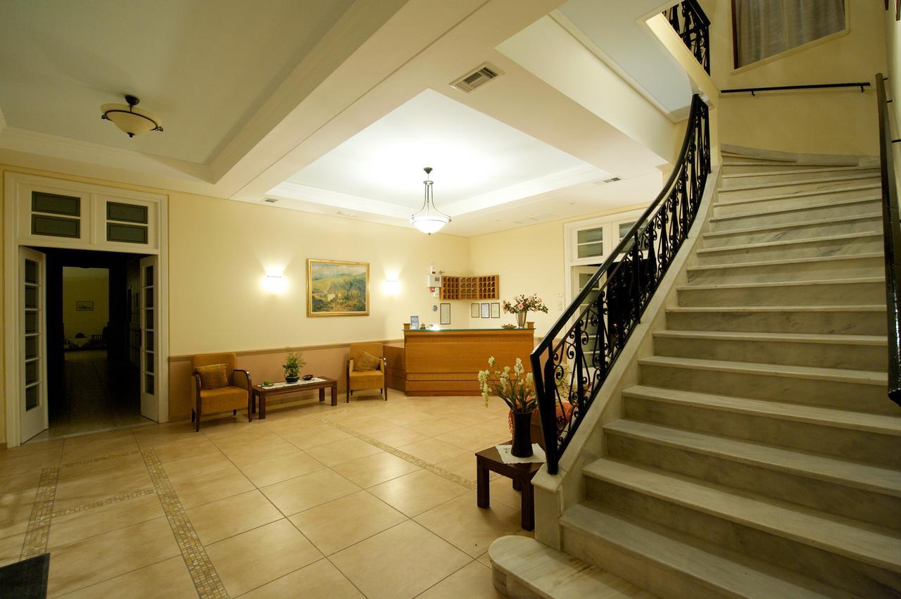 Hotel Oiti Λουτρά Υπάτης Εξωτερικό φωτογραφία